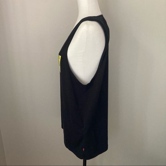 Levi’s Black & Yellow Graphic Tank Long Medium - Picture 2 of 7